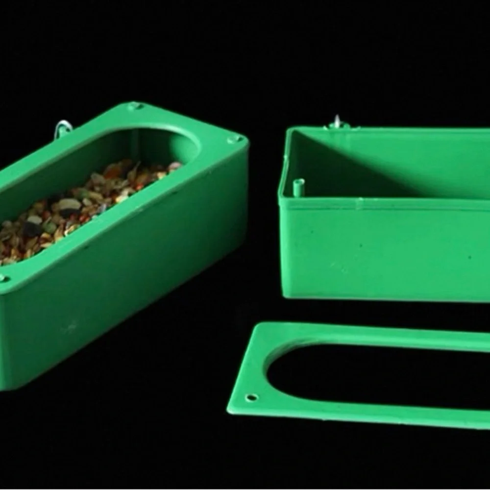 Hanging Bird Feeder 5.8”x2.5”x1.8”